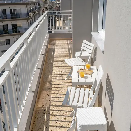 Dodonis Bld Appartement *